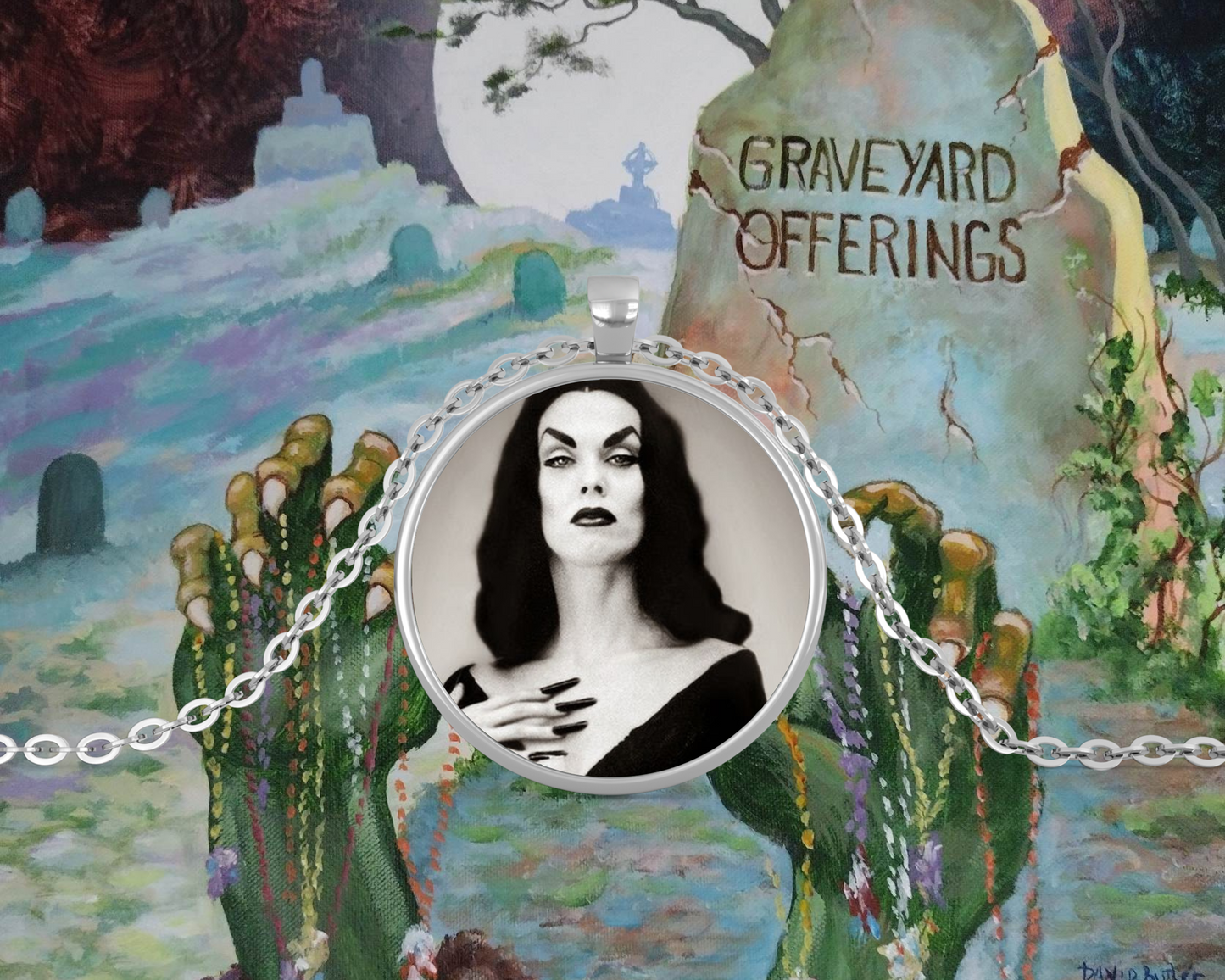 Vampira Necklace