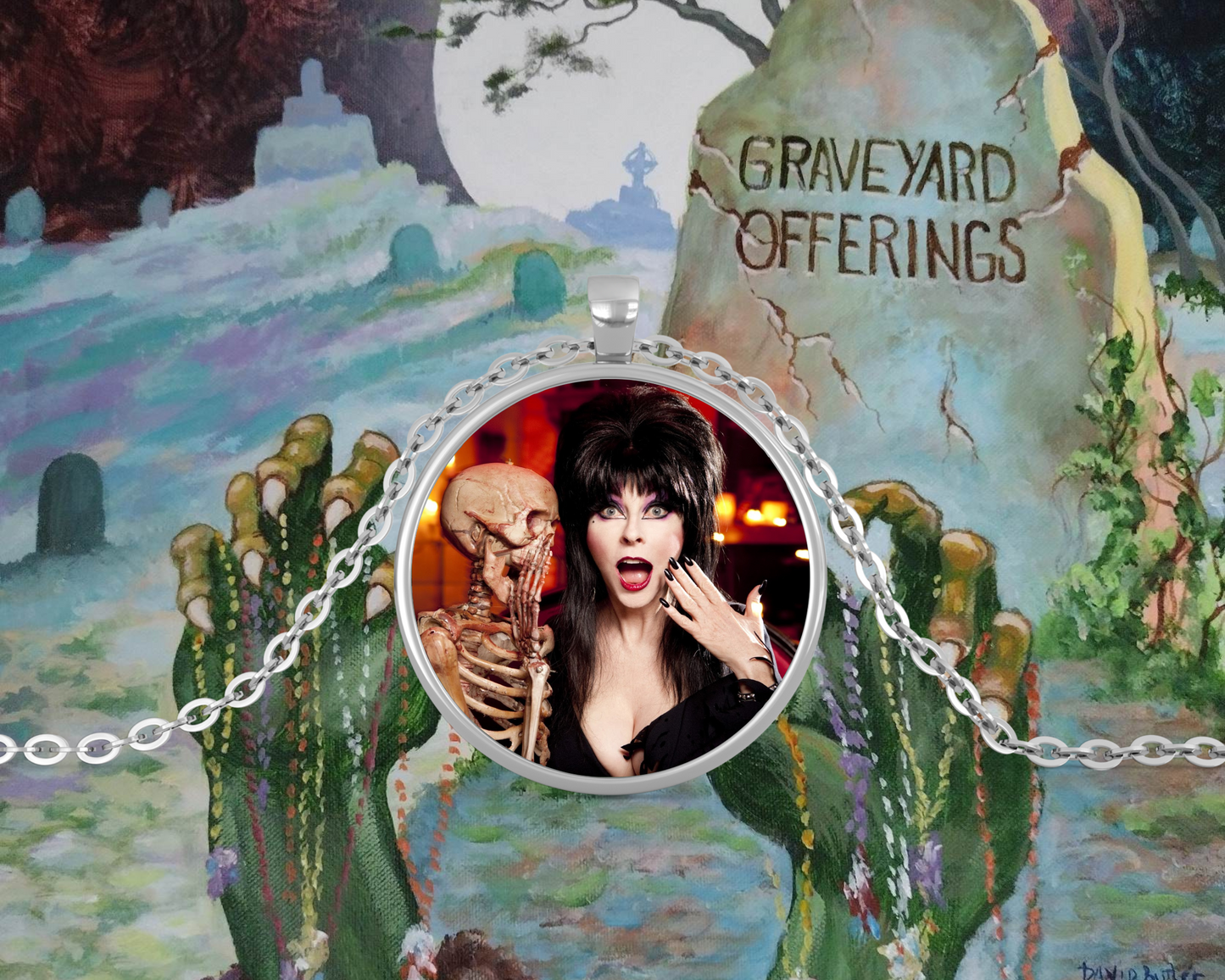 Elvira Necklace